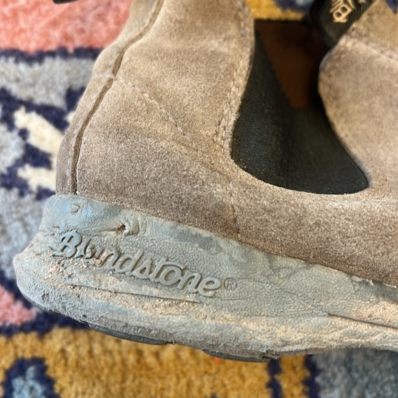 Blundstone Boots - Picture 2 of 6